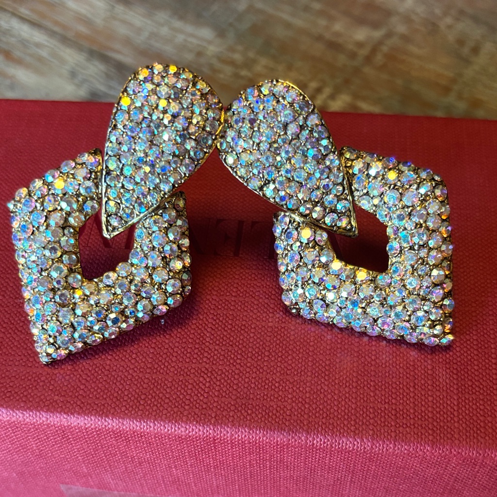 Thelma Deutsch Sparkling Gold Crystal Clip- On Gorgeous Earrings